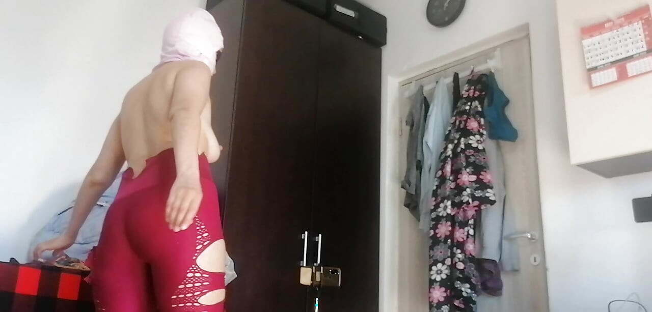 Amateur wife has fun trying on clothes and cutting them. Amateur wife sucking naked in the house