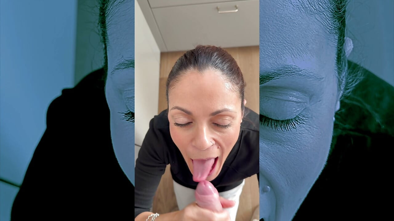 When you just want to fuck her quickly and shoot in her mouth