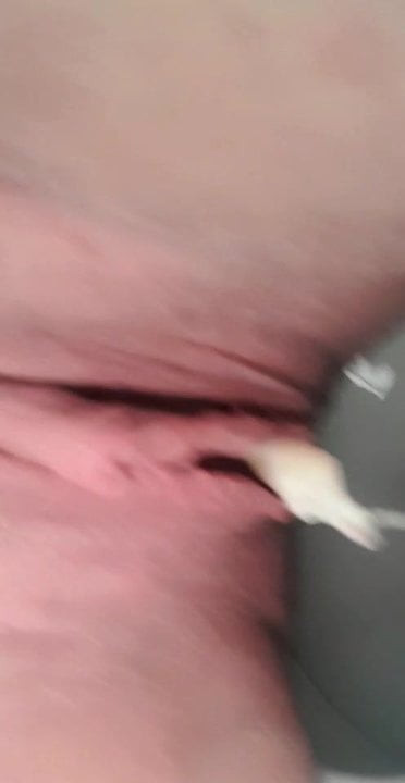 Me pissing again