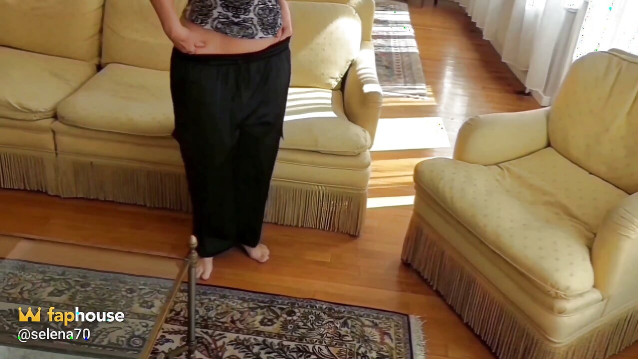 Esposa Madura Loira Transando Vestida 1