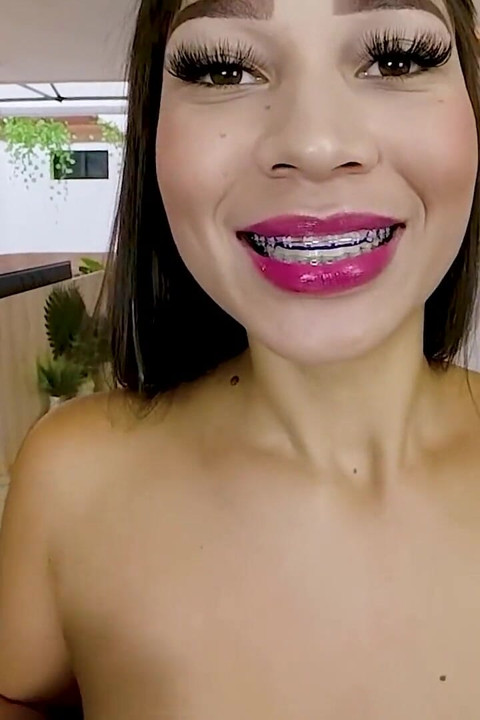 Cewek semok latina daniela andrea lagi asik pov