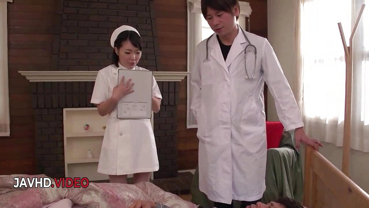 Ui Kinari the Asian Nurse Gives Passionate Blowjob