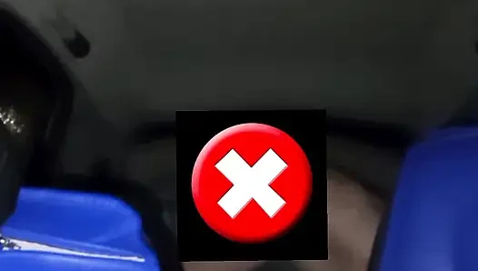 Seks terbaik di dalam mobil dan hujan turun di luar!