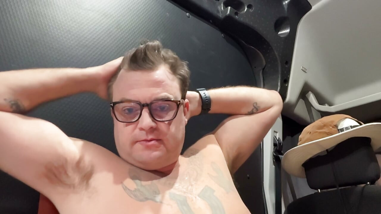 Amputee skateboarder first night in the van new vanlife makeup dress up channel