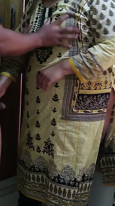 Uttar Pradesh Desi 18 Year Old Big Teen Huge Ass Fucked By Neighbor - BBW Sexy Collage Girl | Clip 1