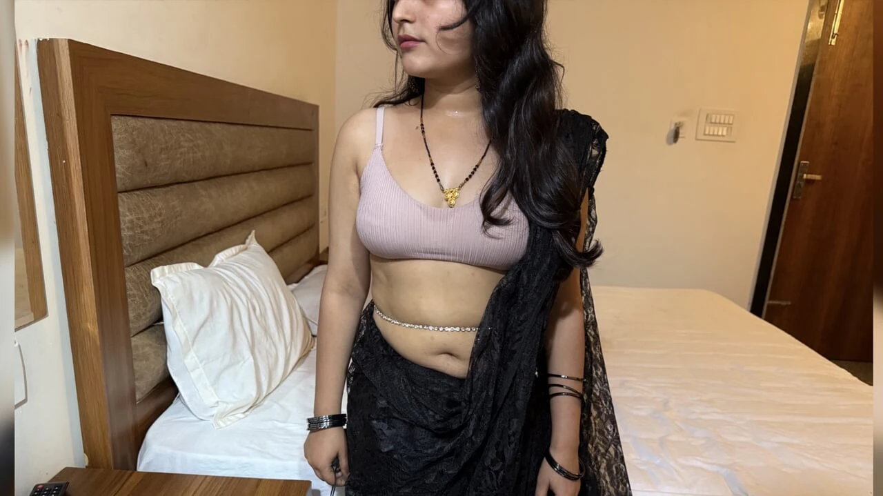 Pehli bar Anal sex Kiya apni cousin ke Sath Dard mein rone lagi cousin desixxx