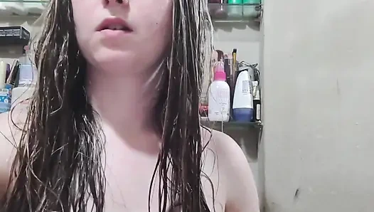 It's Super Annoying to Brush with Wet Hair