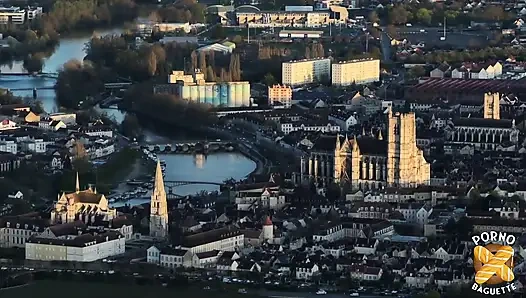 Penelope chic, cewek rambut pirang yang aduhai dientot habis-habisan