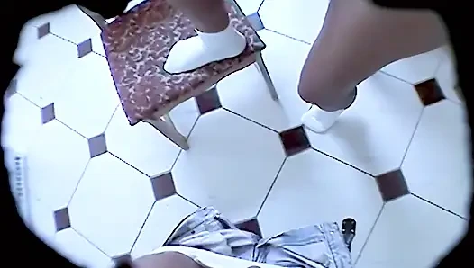 Blowjob of Hairy Latina Pussy
