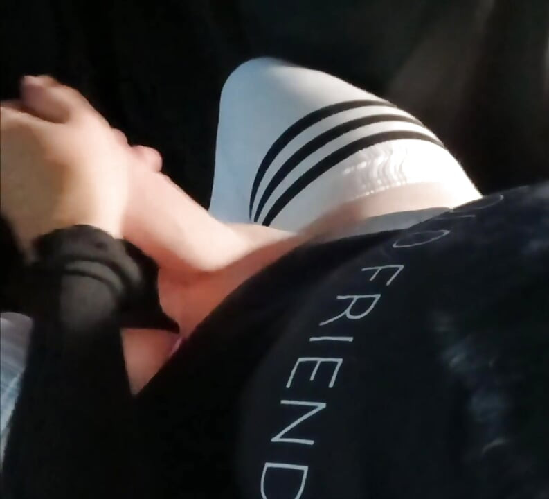 18 minutes edging and jerking with Raven LeTrap