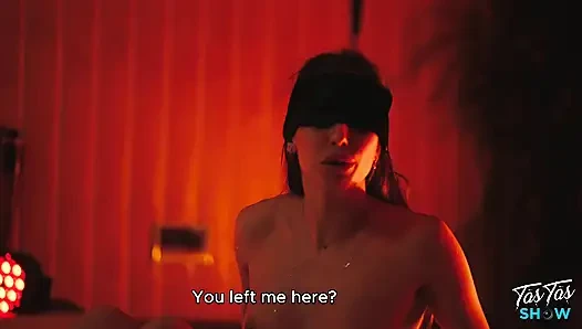 Wunderschöne brünette wird von einem fremden im club gefickt - gloryhole