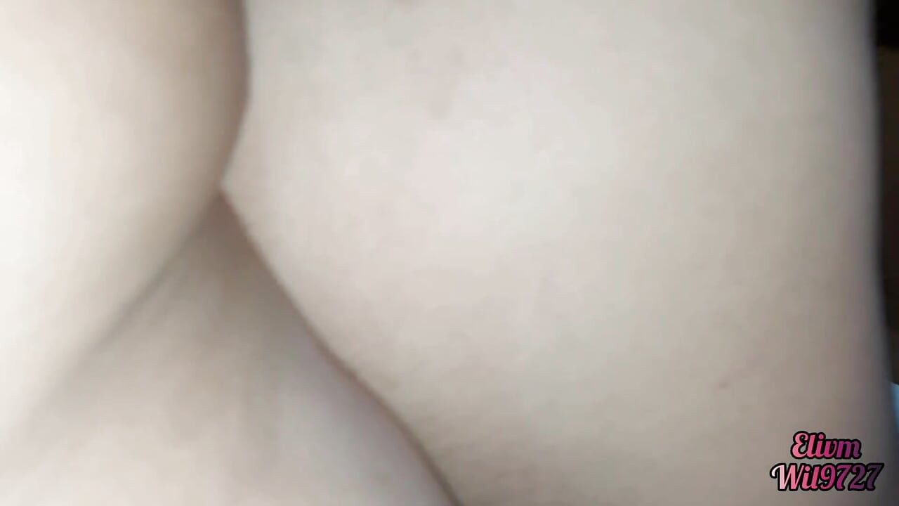 Creampie in teen pussy