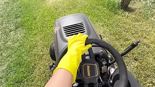 Eldivenler içinde kilitli 12 gün gizli günlük hayatıma meydan okuyor