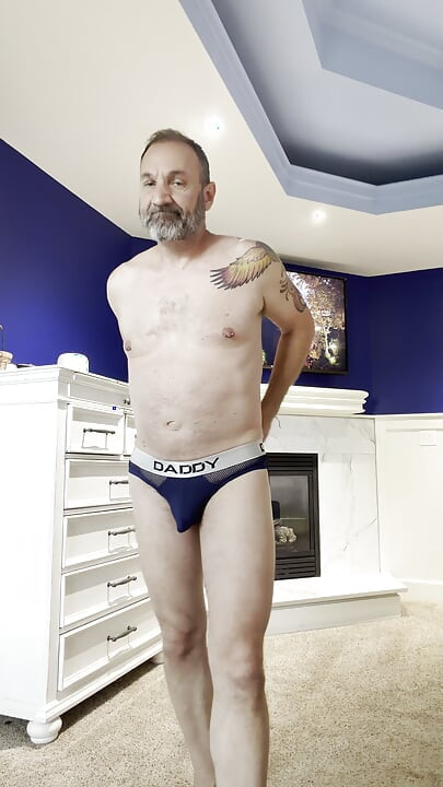 Ich probiere all meine sexy unterwäsche an 3 von 5