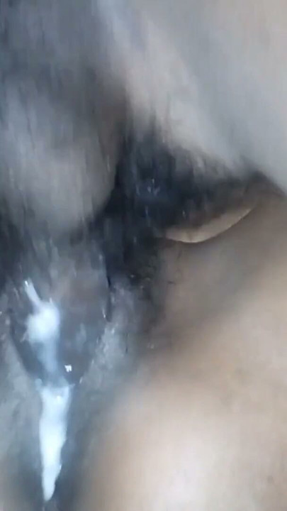 Duplo sexo creampie com minha tia | Clipe 1