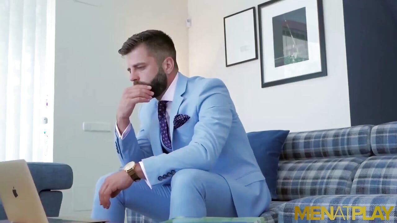 MENATPLAY - Suited men Hector De Silva and Nicolas Brooks anal