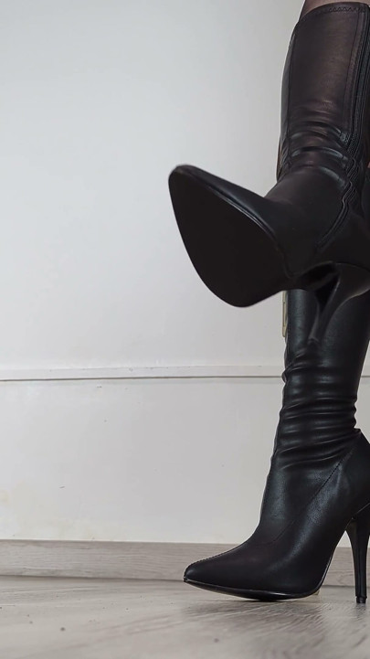Shoe Collection: Black Leather High Heel Boots - Dame Olga
