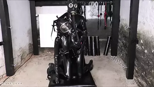 Passionate Gas Mask Sex