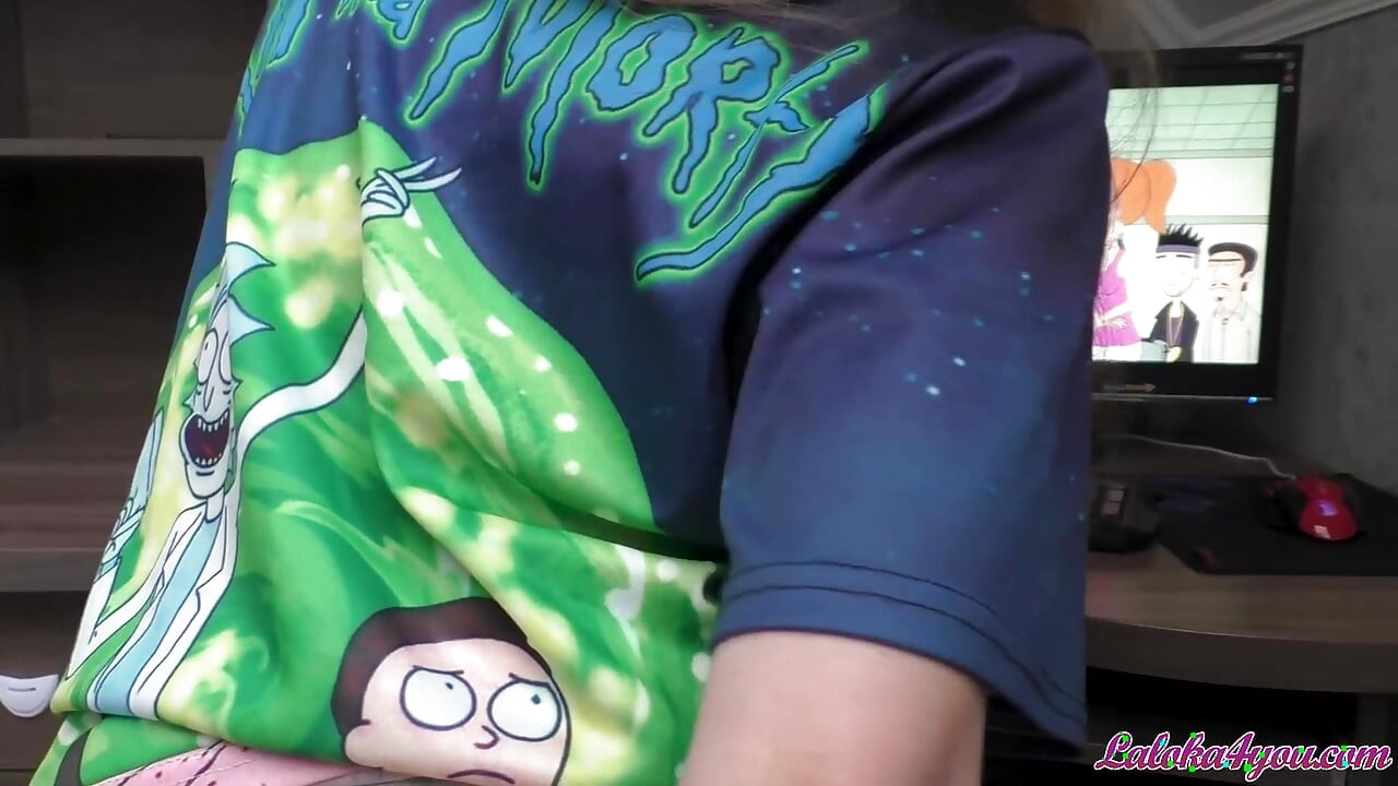 Chłopak odwrócił uwagę od Ricka i Morty'ego za namiętne ruchanie