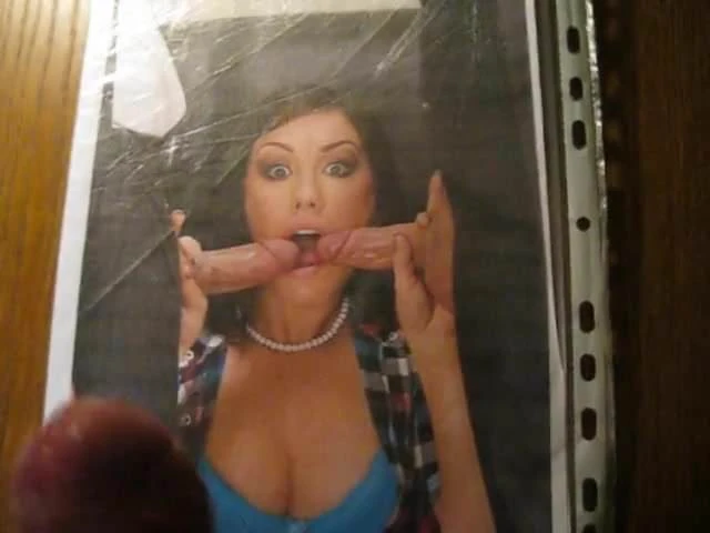 Cumtribute untuk jennifer putih