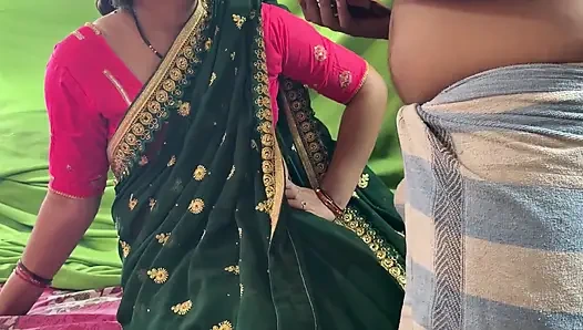 Hintli kadın sari içinde devar tarafından sikiliyor