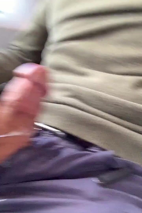 ชักว่าวบนรถไฟ, น้ําแตกเยอะมาก