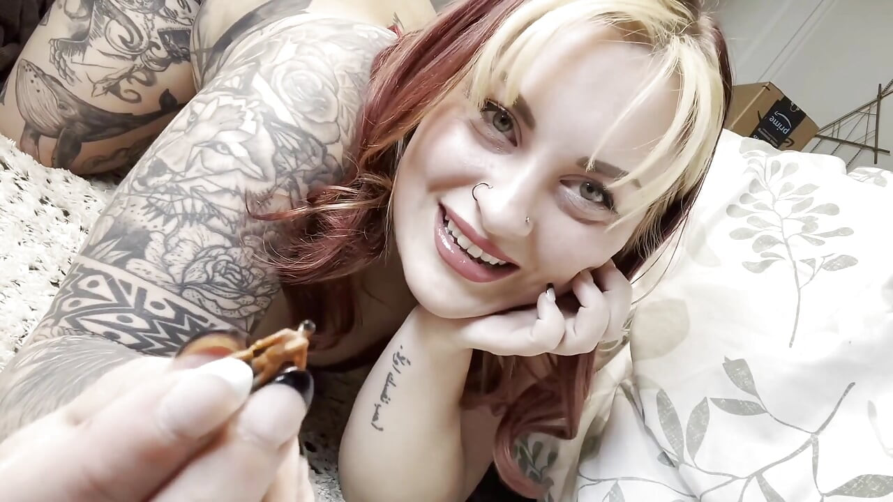 Tiny Man Vs Giantess: Becoming a Little Cuck