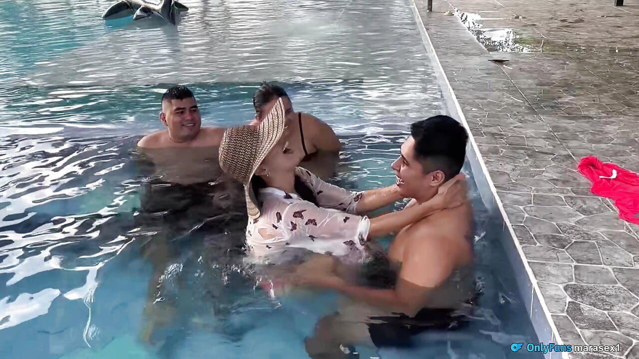 Seks na zabavi, vruća zamjena uloga