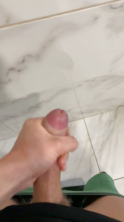 Stahuju si a stříkám