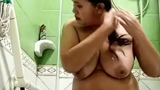 only watching assy  taking a bath this early in the morning