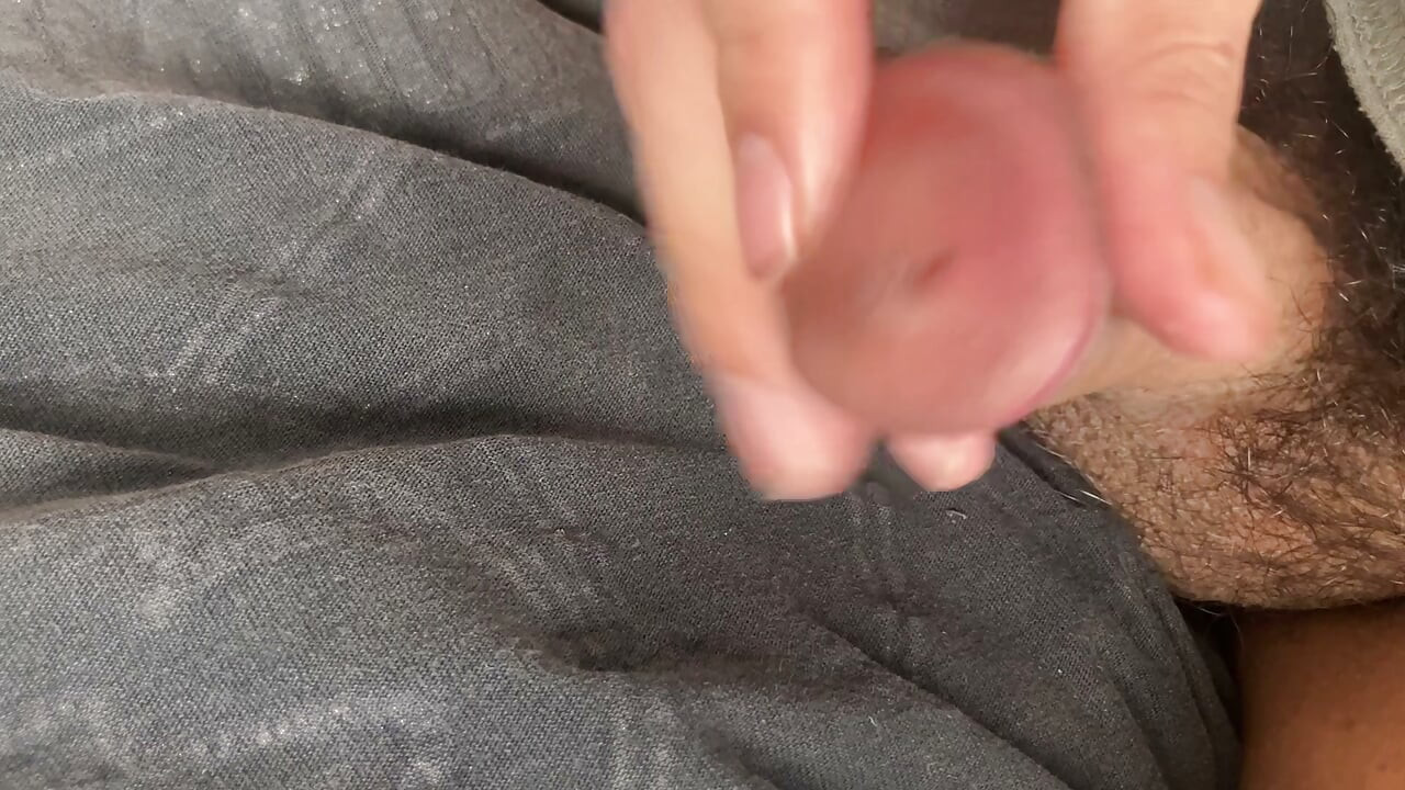 i was so horny i was pissing precum
