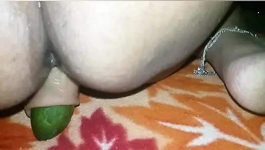 Aaj savita bhabhi ki chut me Khira or silicone dal ke savita bhabhi ki moti chut ko maje  diye savita bhabhi boli jija aaj meri chut fad do