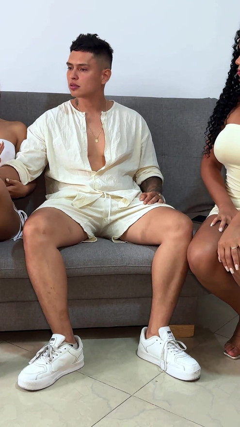 Very Hot Psychologist, Threesome with Friend and the Foolish Husband of Big Dick