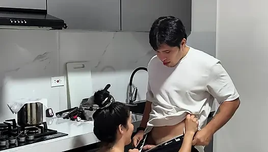 My stepsister gives me her ass in the kitchen while we're alone!