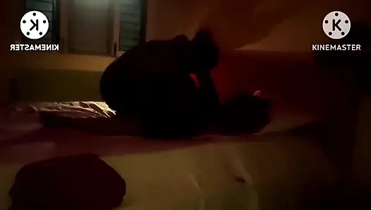 Бангалоре Randi Проводит Полную Ночь С Клиентом С Большим Черным Членом