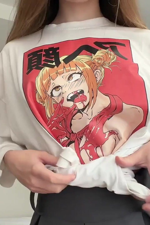 This Sexy Babe Seduced Me