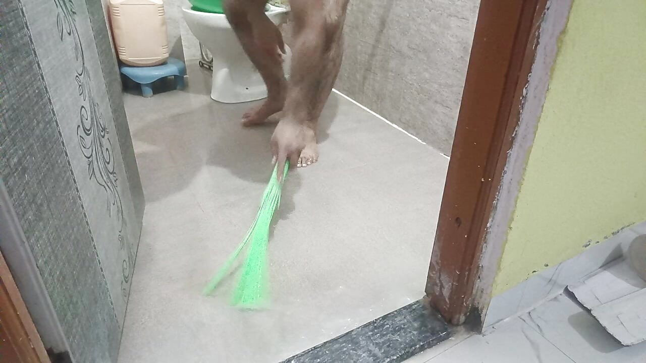 Maine apni pichhwadi per Pani ghusa kar use Bahar nikala
