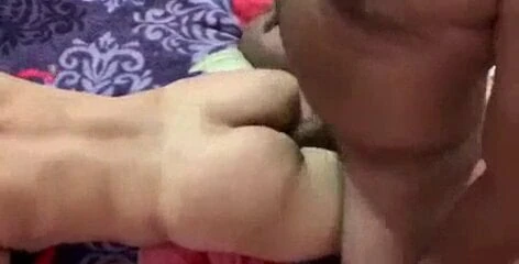후배위에서 따먹히는 인도 걸레 samira mahato