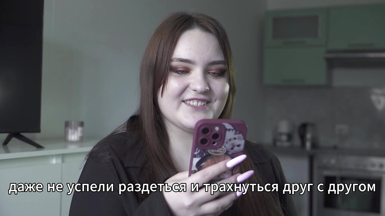 ポルノストーリー - 夫が妻のアナルを共有する(ロシア風、カッコウ、アナル)