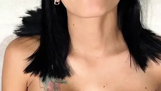 Erotik çıplak sikiş dildo amcık orgazm inliyor