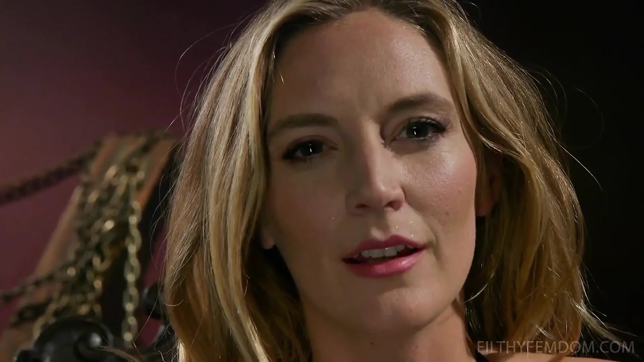 Kinky JOI: Mona’s Dungeon Featuring Mona Wales