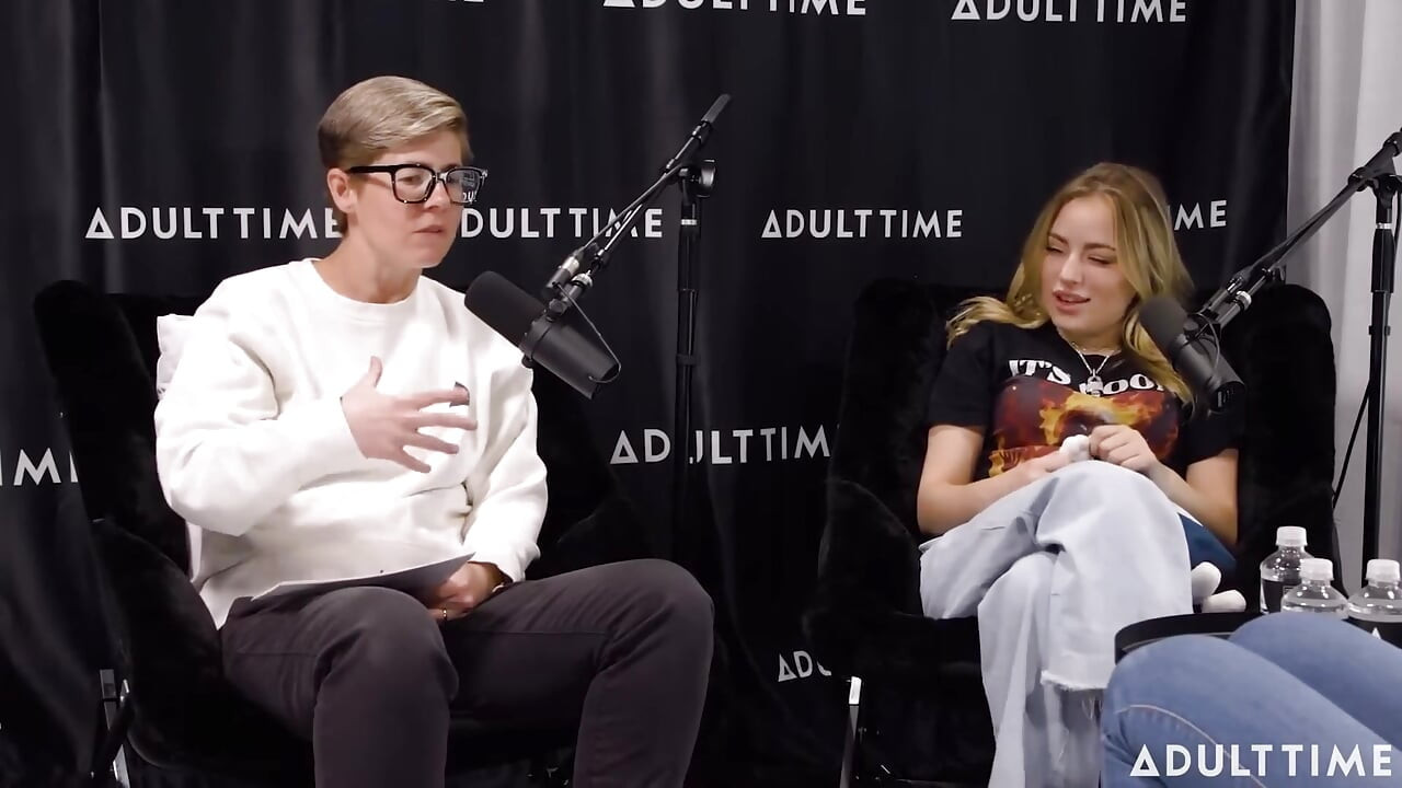 Gizelle Blanco & Anna Claire Clouds Pheromonen, Scissoring & der Busch | der Erwachsenenzeit-Podcast