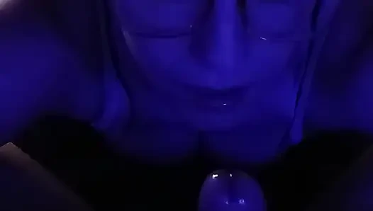 Yine en sevdiğin orta yaşlı seksi kadın eğleniyor