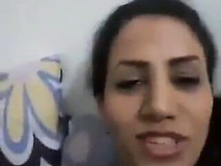 Iransk tjej - hon är väldigt het