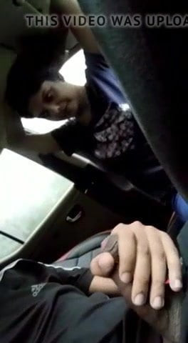 ใช้มือ 3