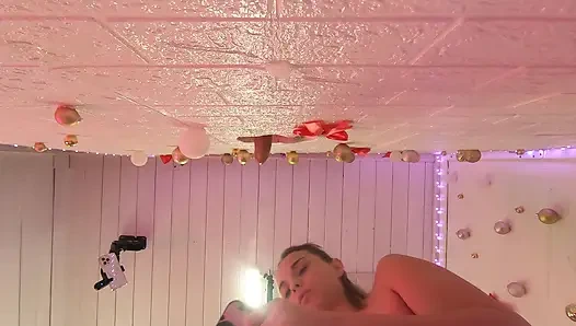 Kelimesiz tatlı zevk. AllMylinks misssvikki