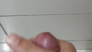 Jerking off to the toilet