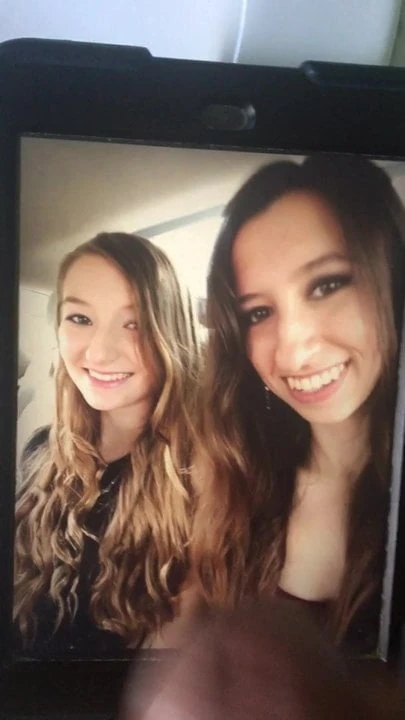 Cum tribute for the sisters
