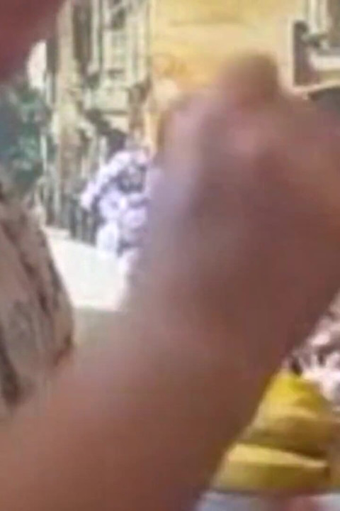 Sucer cette bite est ma chose préférée et la regarder jouir