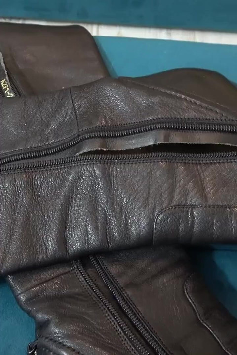 Bootilicious Job